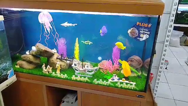 Ferplast aquarium with cabinet in Dubai